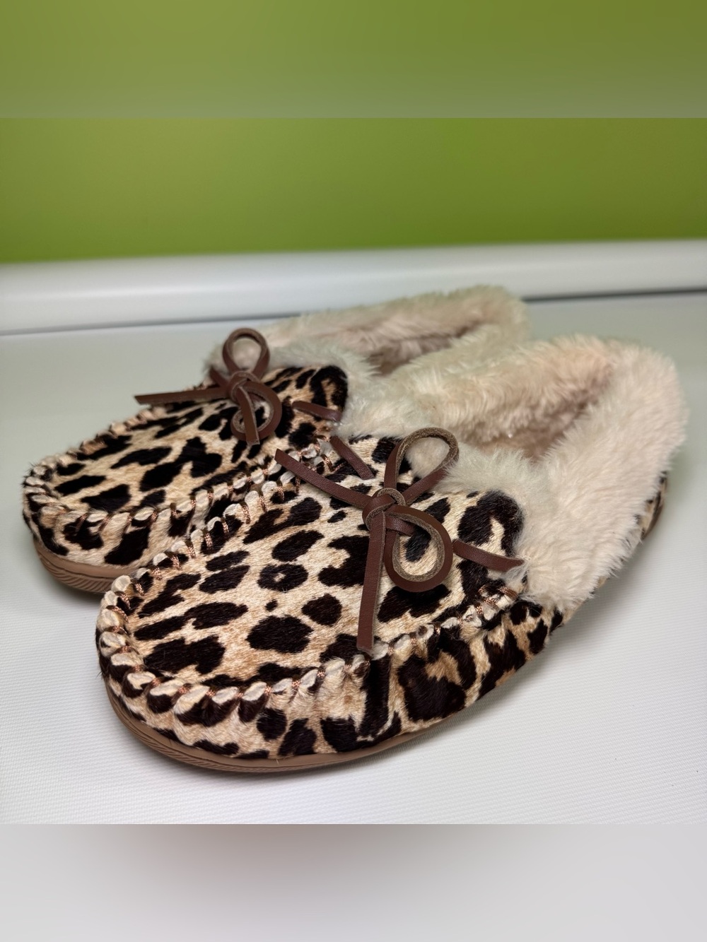 J. Crew Leopard Calf Hair Faux Fur Slip On Flats Moccasin Slippers Shoes Size 8